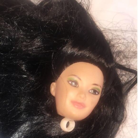 A Vintage Lot of Barbie  & Friends Heads - Picture 12 of 16